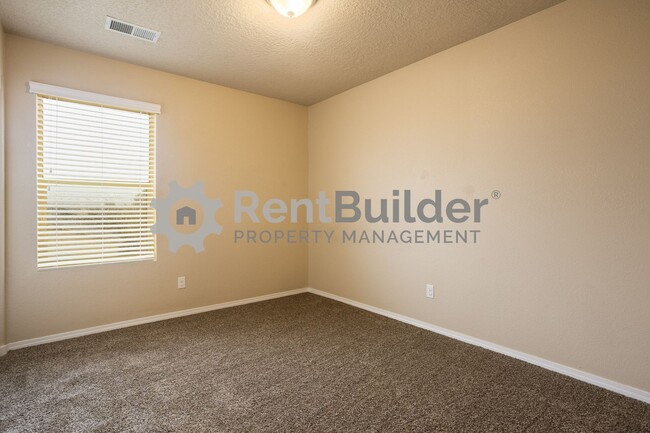 Building Photo - LEASE PENDING – PLEASE APPLY AT YOUR OWN D...