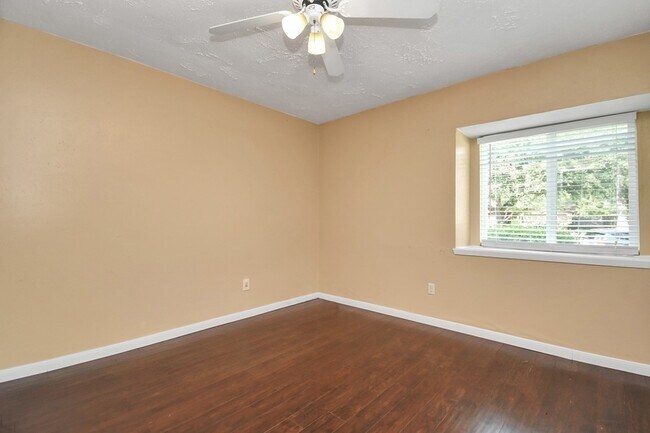 Building Photo - 1911 Pepperrell Pl Ct