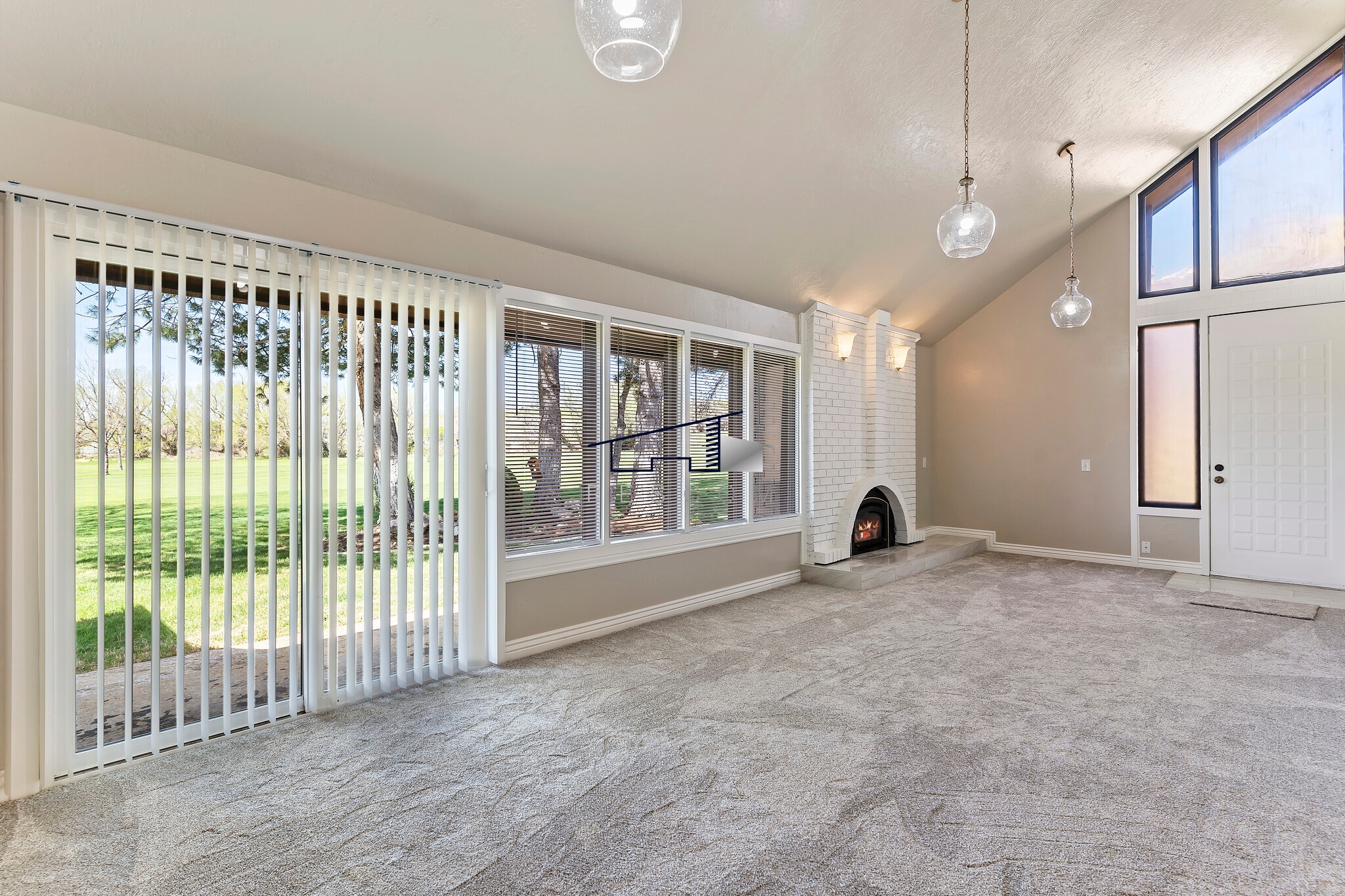 Building Photo - 26 White Barn Dr