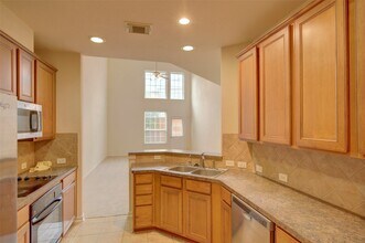 Building Photo - 1139 Glenwood Canyon Ln