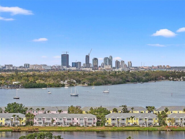 Building Photo - 209 Sea Horse Dr SE