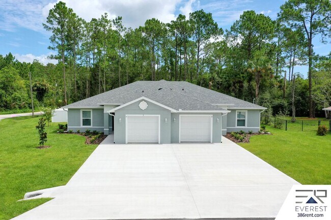 Building Photo - FULLY FENCED, LIKE NEW 3/2/1 TOWNHOUSE ON A CUL DE SAC IN BEAUTIFUL SEMINOLE WOODS