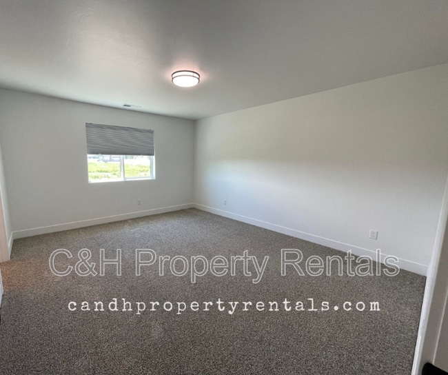 Building Photo - 4612 Liahona Ln