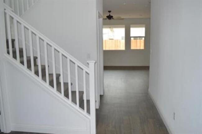 Building Photo - 2451 Galiano Dr