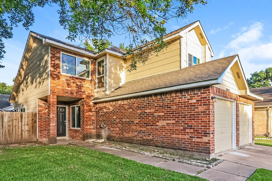 Building Photo - 10842 Riana Dr