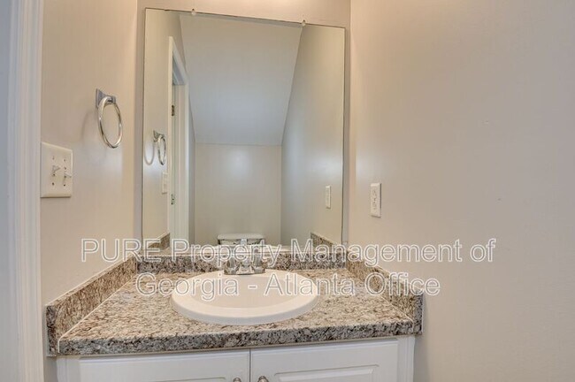 Building Photo - 126 Brittany Way