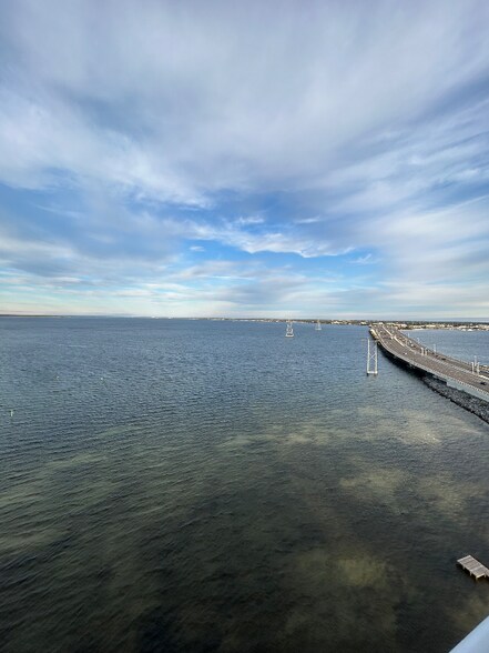 Building Photo - 6422 US-98