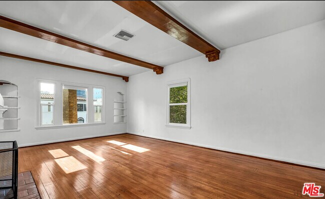 Building Photo - 6369 Orange St