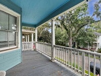 Building Photo - 1012 E Park Ave