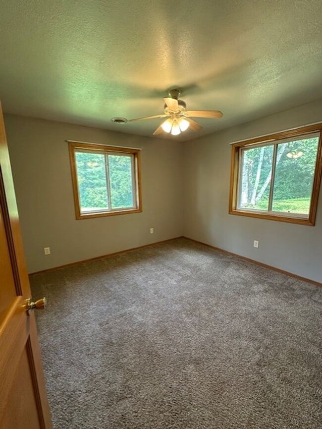 Building Photo - 4 Bedroom Single Family Home - Pequot Lakes