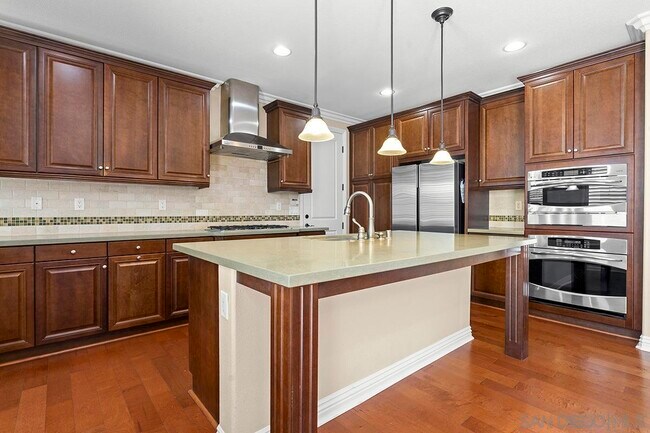 Building Photo - 13582 Hyacinth Hills Way