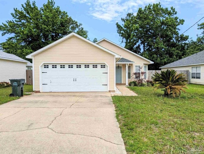 Primary Photo - 2466 Redoubt Ave