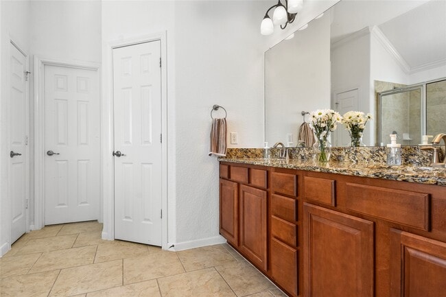 Building Photo - 55 E Montfair Blvd