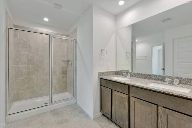 Building Photo - 1023 Lipizzan