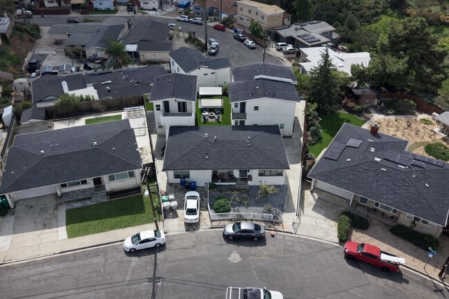 Building Photo - Brand new!