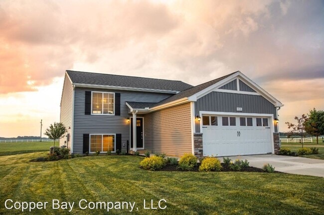 Primary Photo - 4 br, 2 bath House - 5315 Eagle Glen Avenu...