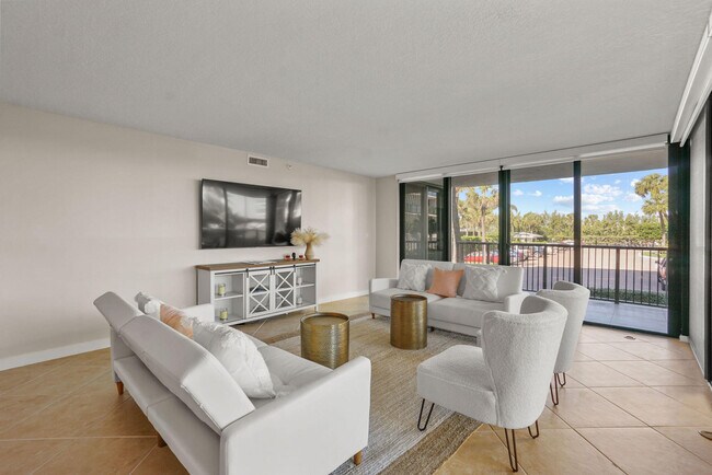 Building Photo - 3440 S Ocean Blvd