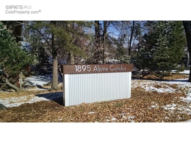 Building Photo - 1895 Alpine Ave