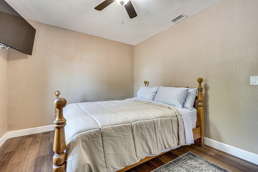 Building Photo - 2934 NW 66th St