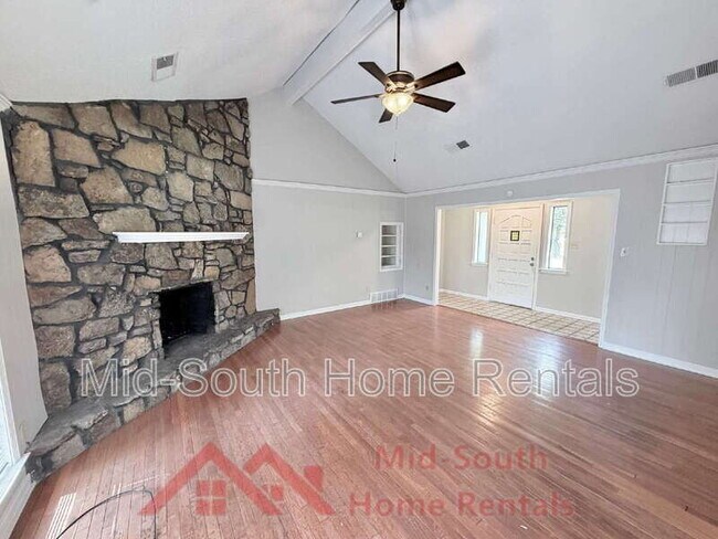 Building Photo - 4457 Walden Glen Cv