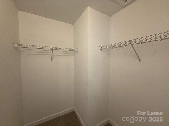 Building Photo - 17326 Caldwell Track Dr