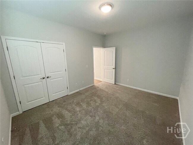 Building Photo - 750 Sessile Oak Dr