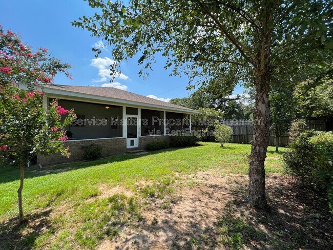 Building Photo - 3422 Festival Dr