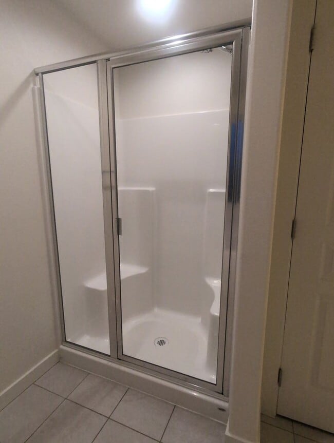 Building Photo - Large Corner Lot, 4 bedroom home