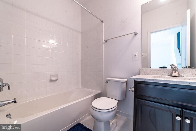 Building Photo - 4238 Winding Waters Terrace