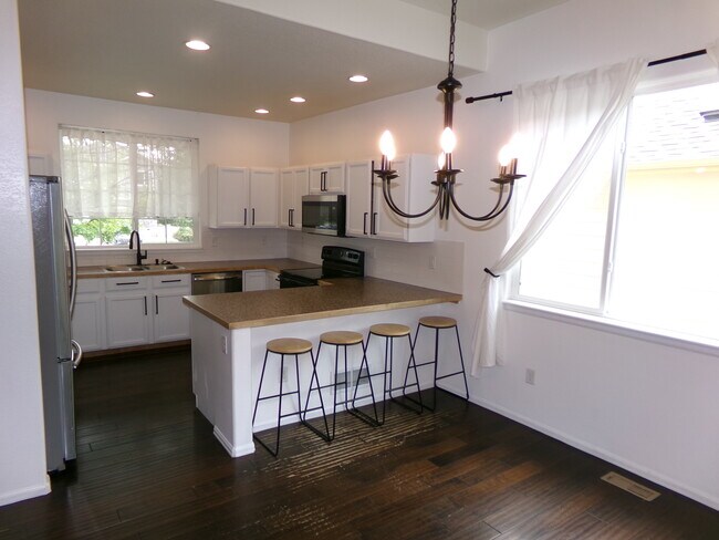 Building Photo - 2613 Bar Harbor Dr