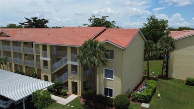 Building Photo - 8294 Key Royal Cir