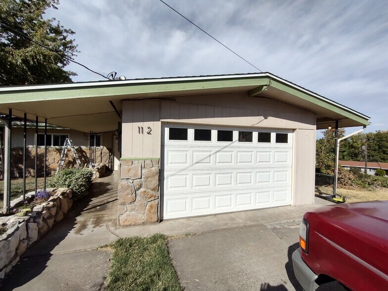 Building Photo - 1112 SE Cotter Pl