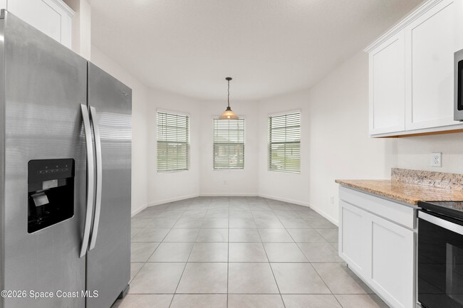 Building Photo - 7349 Tourmaline Dr