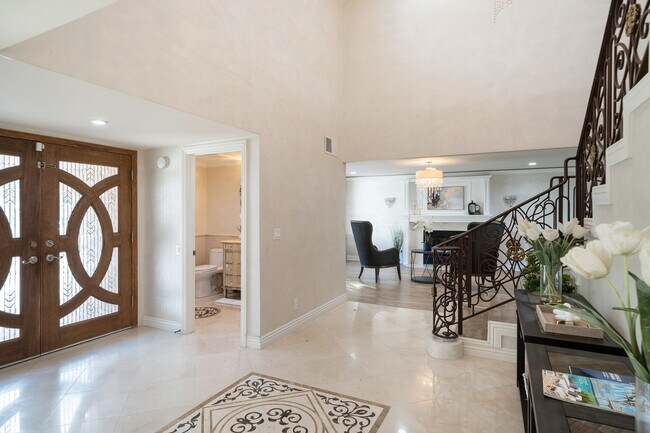 Building Photo - 22711 Margarita Dr