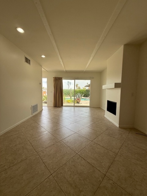 Building Photo - 39921 Estates Rd