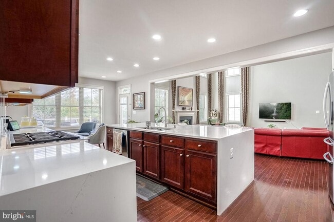 Building Photo - 42229 Majestic Knolls Dr