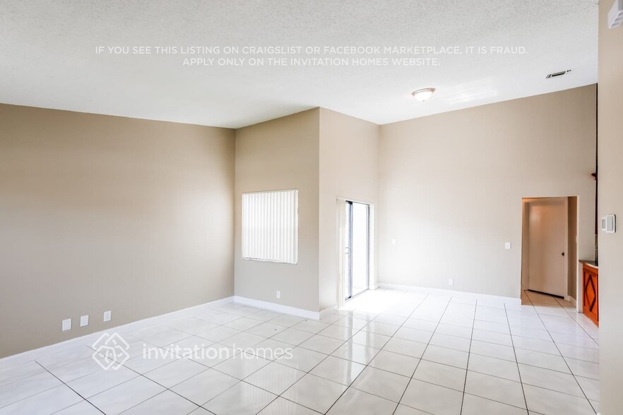 Building Photo - 9810 SW 57th St