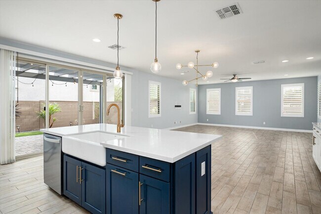 Building Photo - 25822 N 20th Ln