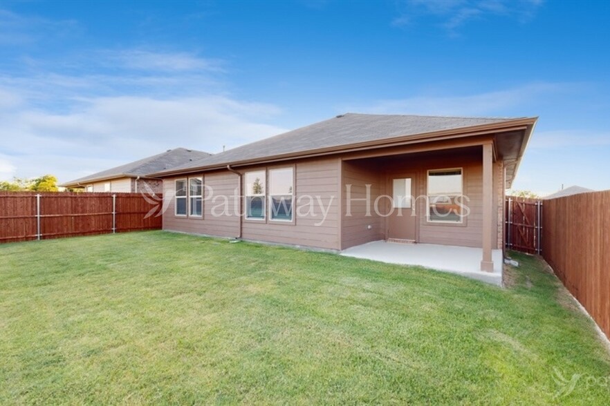 Building Photo - 1625 Gatesville Ct