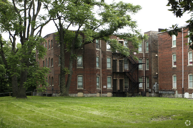 Building Photo - Shawnee Apartments