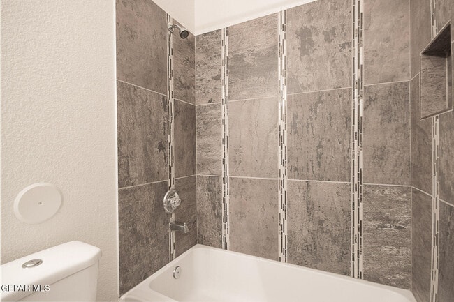 Building Photo - 3705 Loma Dante