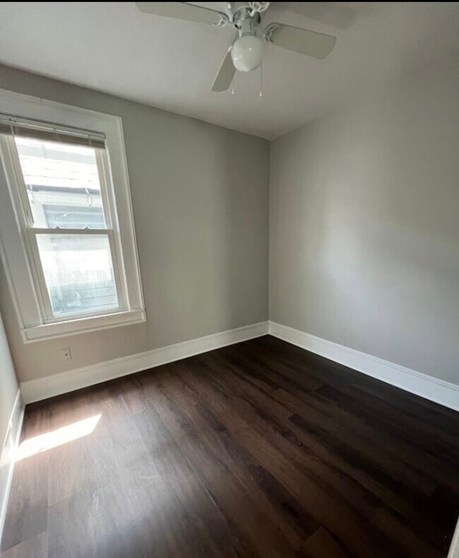 Building Photo - Kenilworth