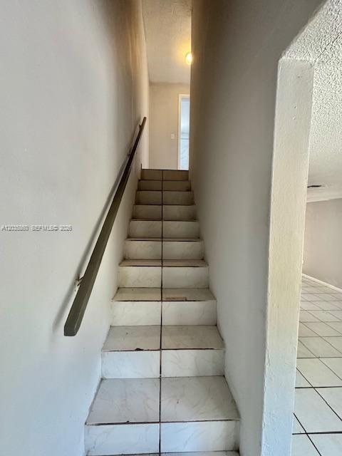 Building Photo - 927 NW 7th Ct