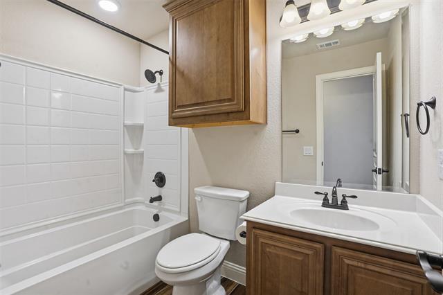 Building Photo - 119 Valverde Ln