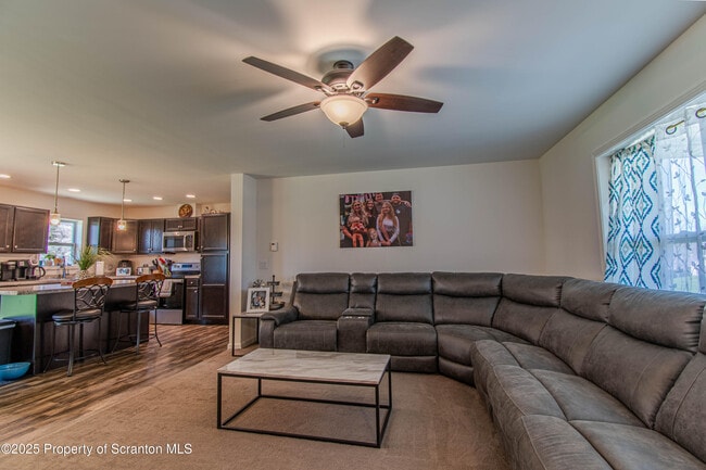 Building Photo - 151 Sandy Banks Rd