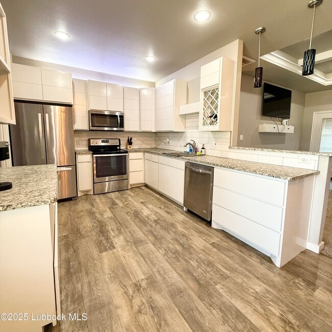 Building Photo - 5220 Kemper St