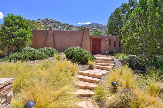 Primary Photo - Executive 4 bedroom NE Heights home