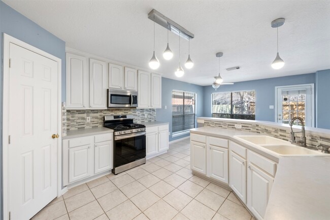 Building Photo - 8738 Willancy Ln