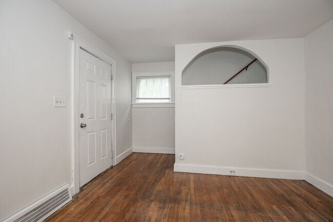 Building Photo - 21180 Westport Ave