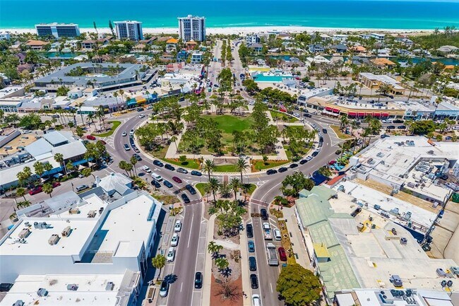 Building Photo - 1770 Benjamin Franklin Dr